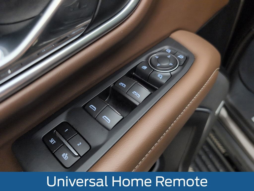 Used 2021 Chevrolet Suburban High Country w/ Premium Package AWD/4WD image 36
