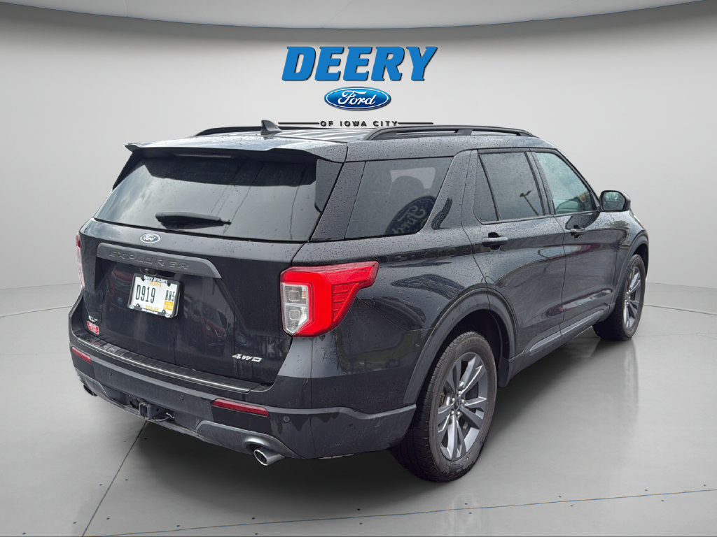 Certified 2024 Ford Explorer XLT w/ Equipment Group 202A AWD/4WD image 14