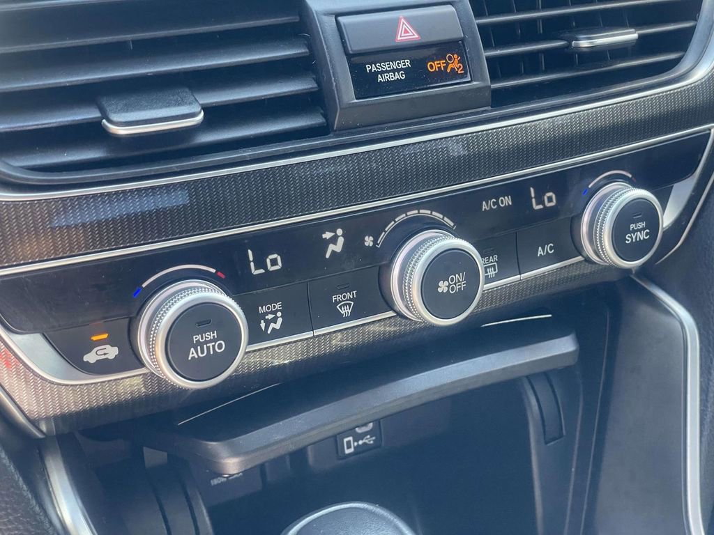 Used 2018 Honda Accord Sport image 17