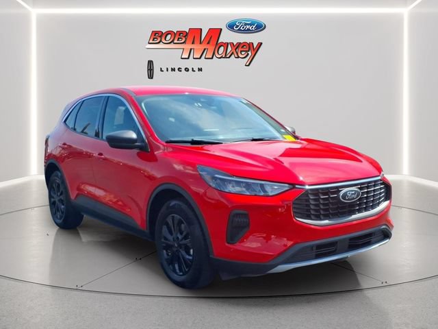 Certified 2024 Ford Escape Active FWD image 3