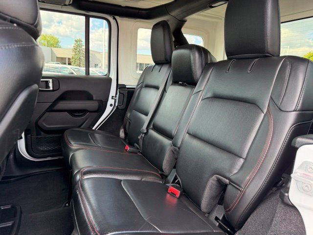 Used 2021 Jeep Wrangler Unlimited Rubicon AWD/4WD image 28