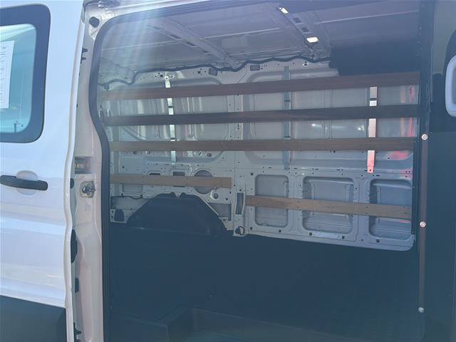 Certified 2025 Ford Transit 250 Low Roof w/ Exterior Upgrade Package RWD image 18
