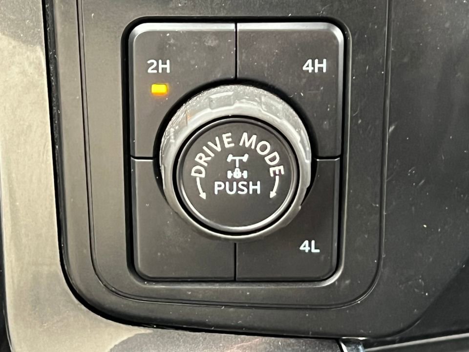 Certified 2022 Ford F150 XLT w/ Equipment Group 302A High AWD/4WD image 34