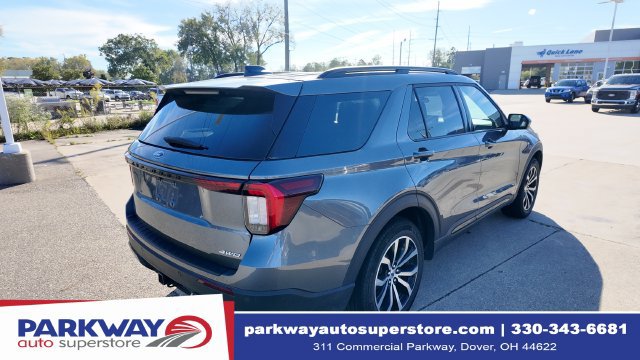 Certified 2026 Ford Explorer ST-Line AWD/4WD image 8
