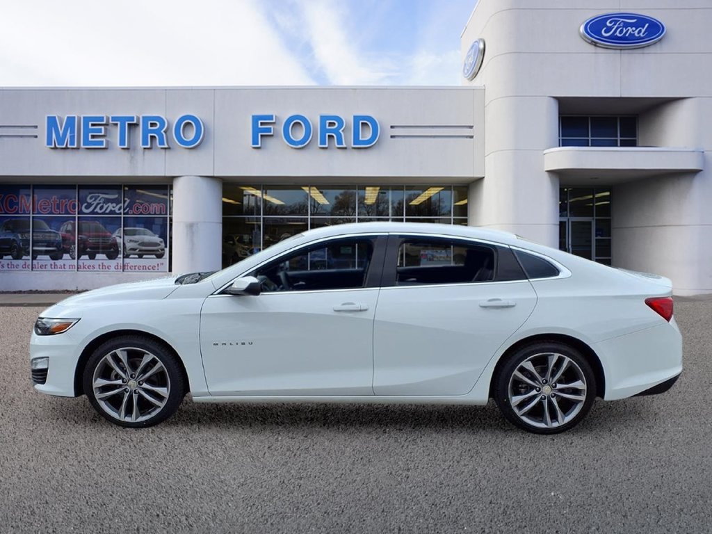 Used 2023 Chevrolet Malibu LT FWD image 6