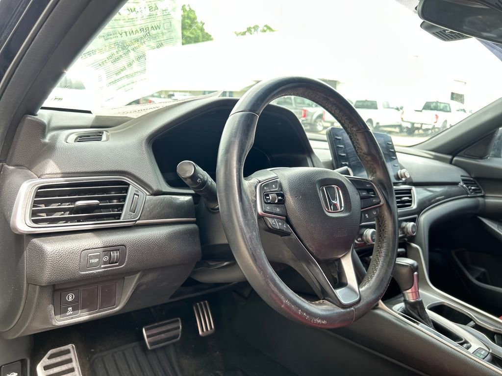 Used 2019 Honda Accord Sport image 9