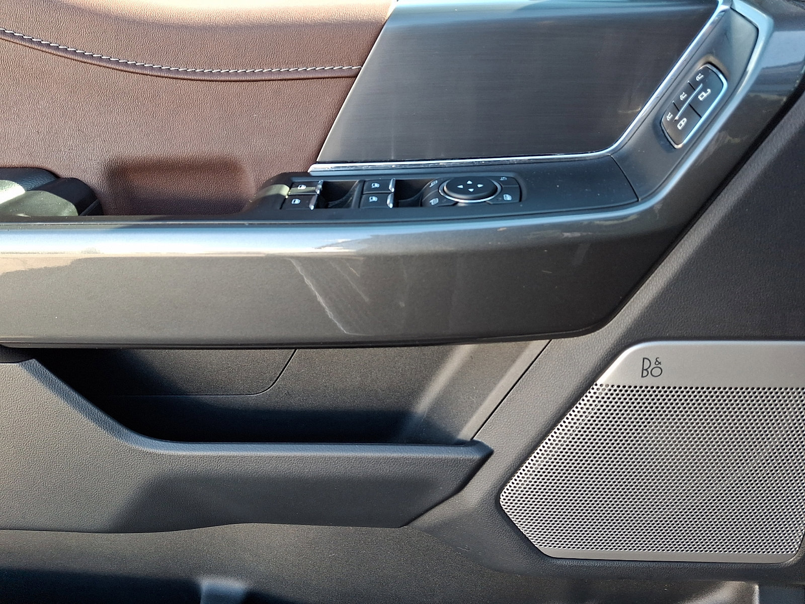 Certified 2023 Ford F150 Lariat w/ Equipment Group 502A High image 21