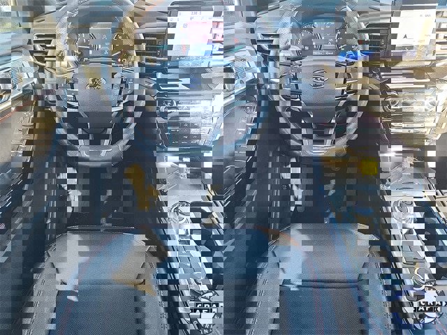 Certified 2022 Ford Explorer ST-Line w/ Class IV Trailer Tow Package image 9