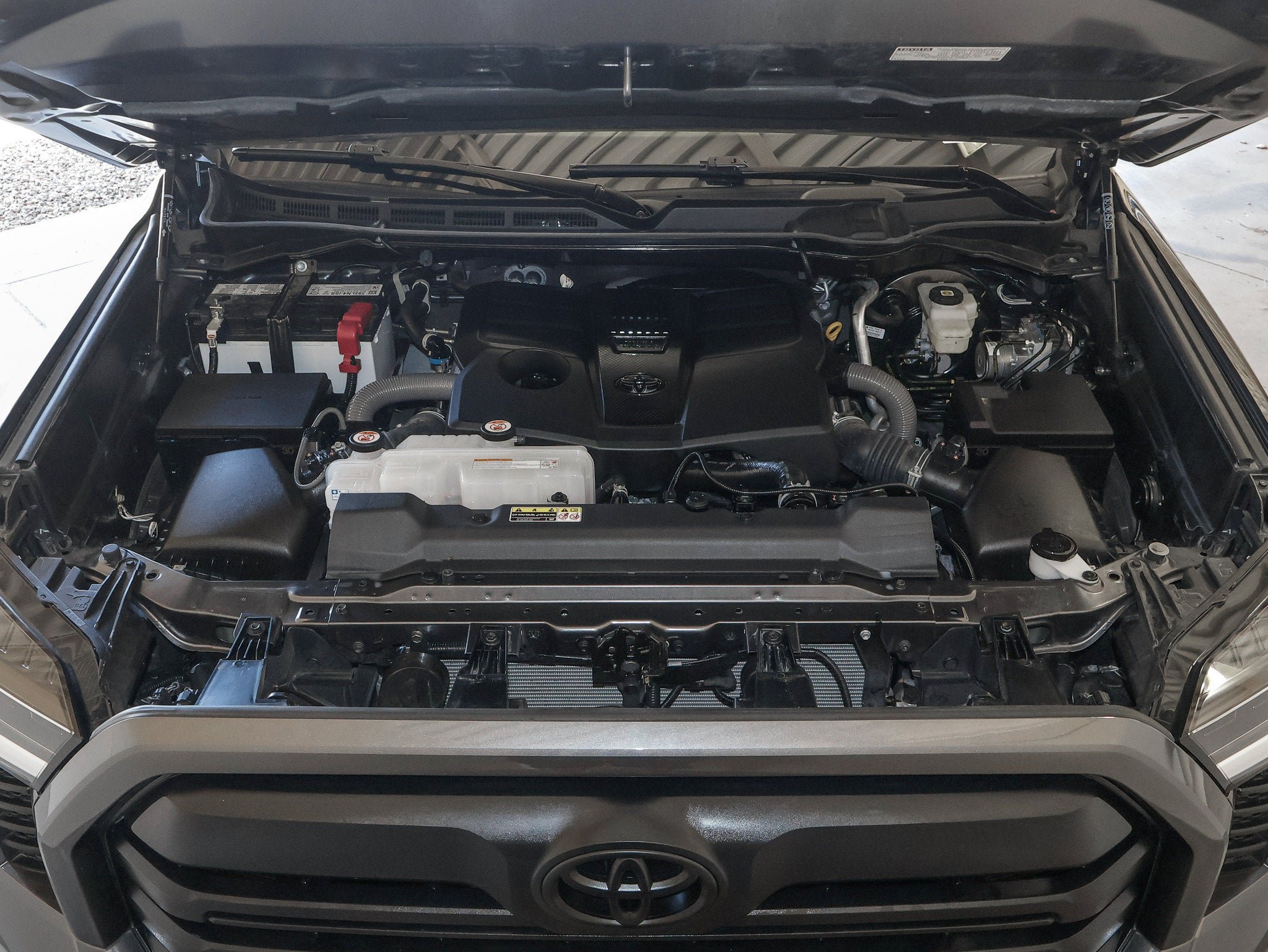 Used 2025 Toyota Tundra SR5 w/ SR5 Convenience Package AWD/4WD image 21
