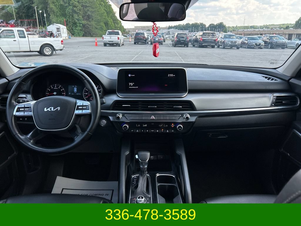 Used 2022 Kia Telluride LX AWD/4WD image 13