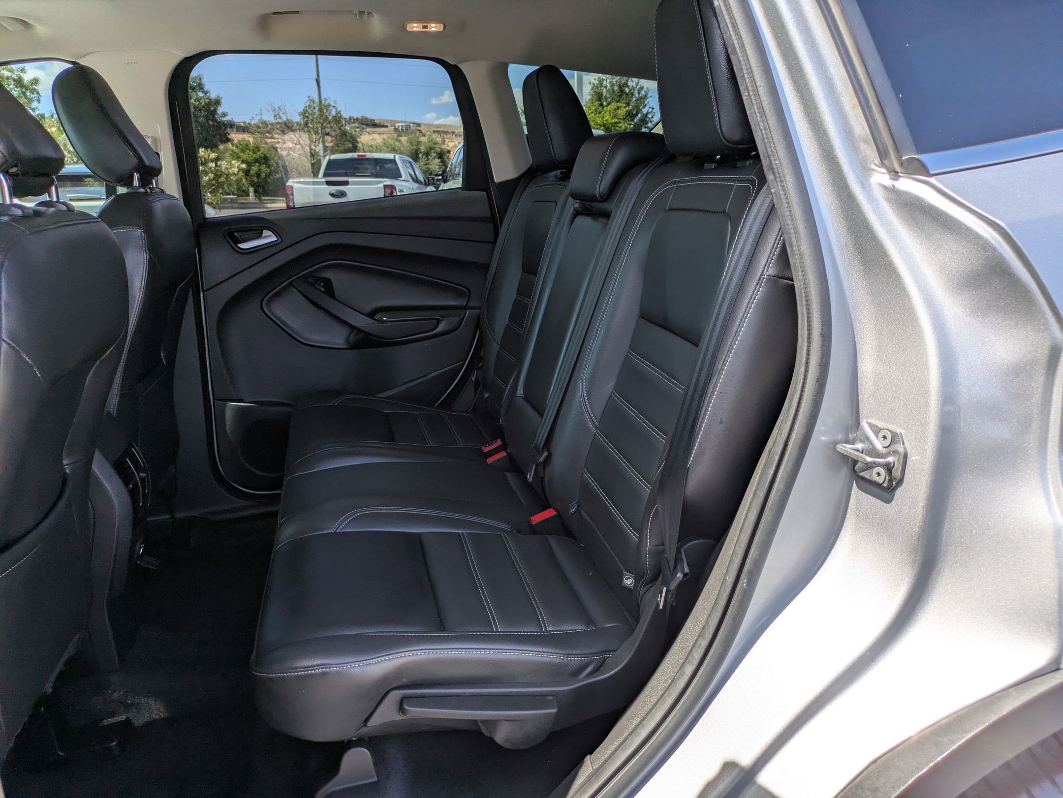 Certified 2019 Ford Escape SEL FWD image 28