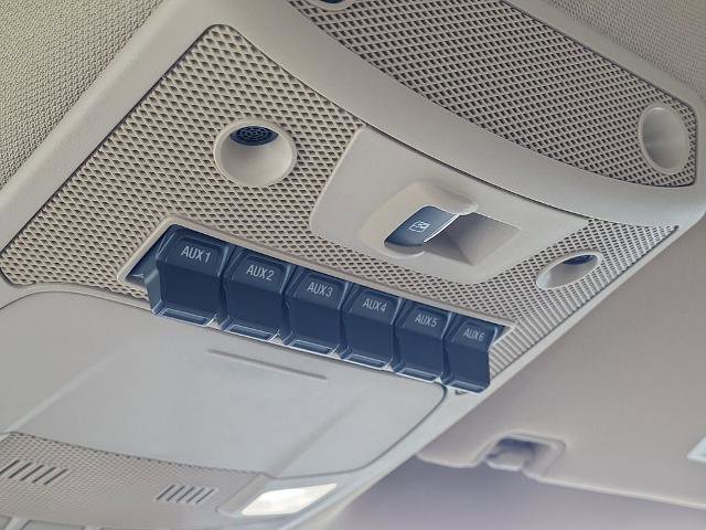 Certified 2019 Ford F350 Lariat w/ Tow Technology Bundle image 34