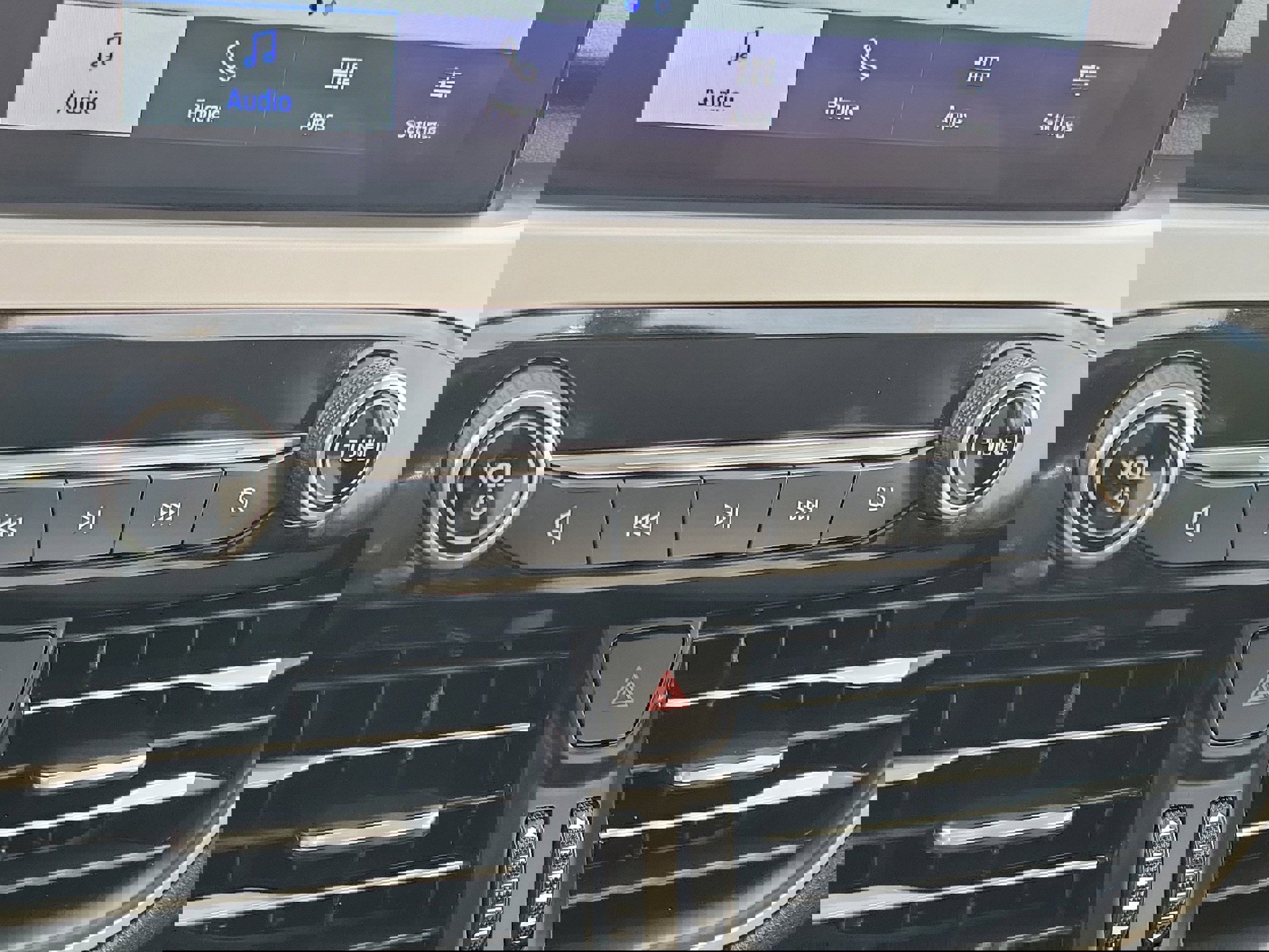 Certified 2022 Ford Escape SE w/ Cold Weather Package image 29