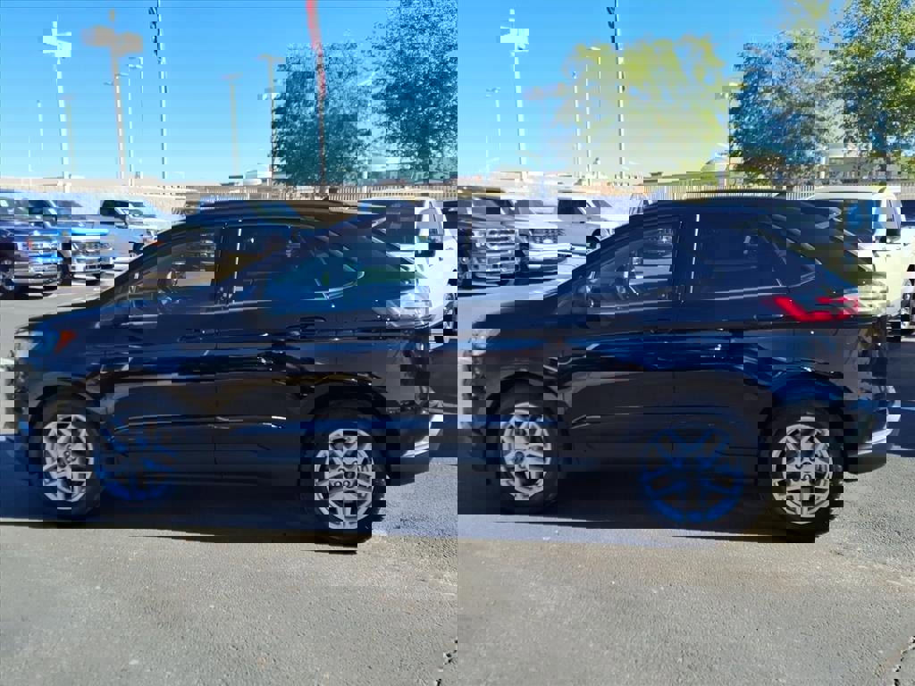 Certified 2024 Ford Edge SE image 7