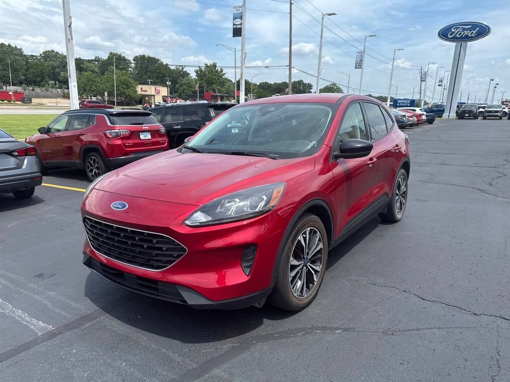 Certified 2022 Ford Escape SE w/ SE Sport Appearance Package