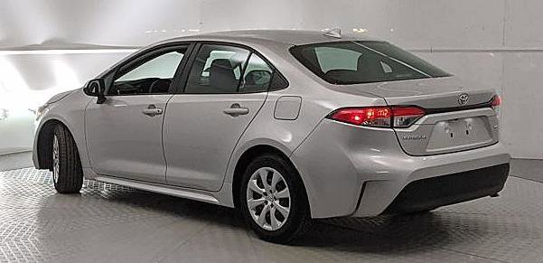 Used 2024 Toyota Corolla LE image 3