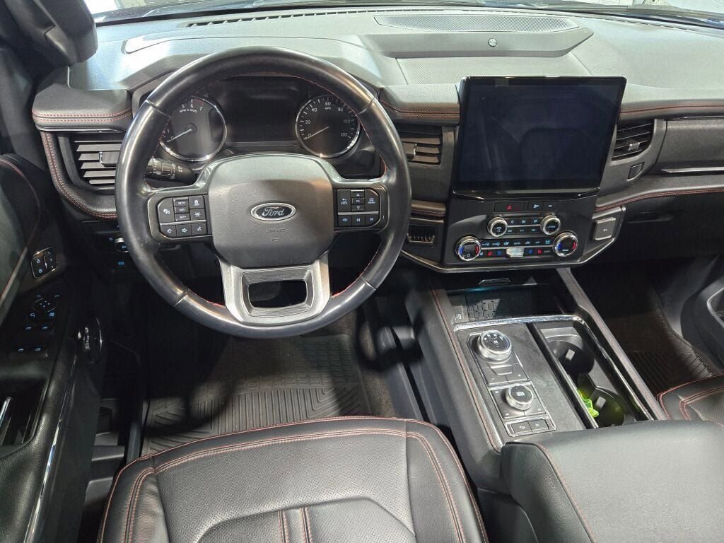 Certified 2022 Ford Expedition Limited image 27