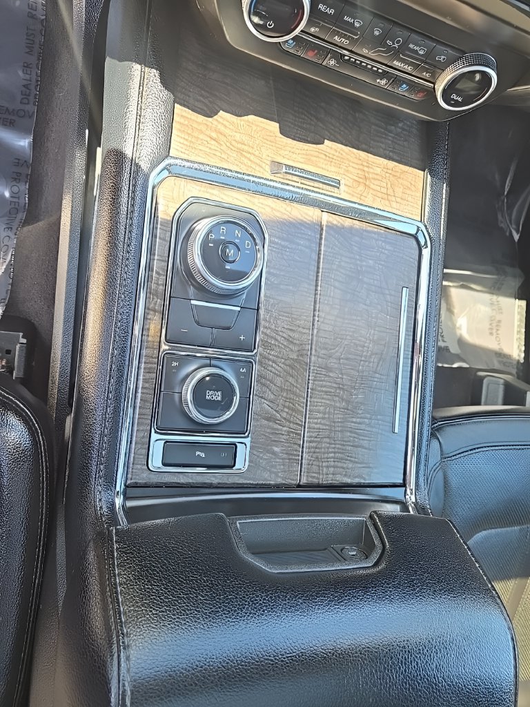 Certified 2020 Ford Expedition Limited AWD/4WD image 14