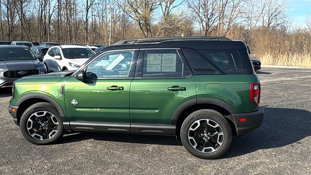 Certified 2023 Ford Bronco Sport Outer Banks w/ Tech Package AWD/4WD image 6