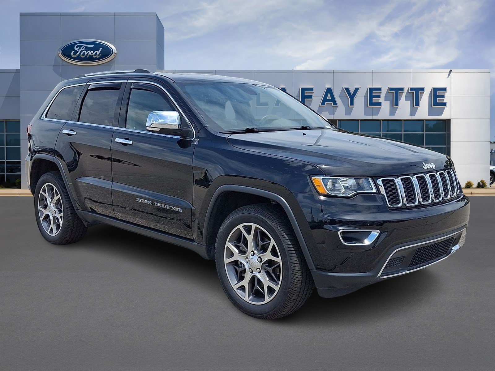 Used 2021 Jeep Grand Cherokee Limited w/ Trailer Tow Group IV