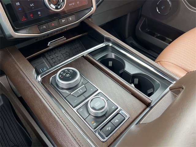 Certified 2024 Ford Expedition Max King Ranch image 22