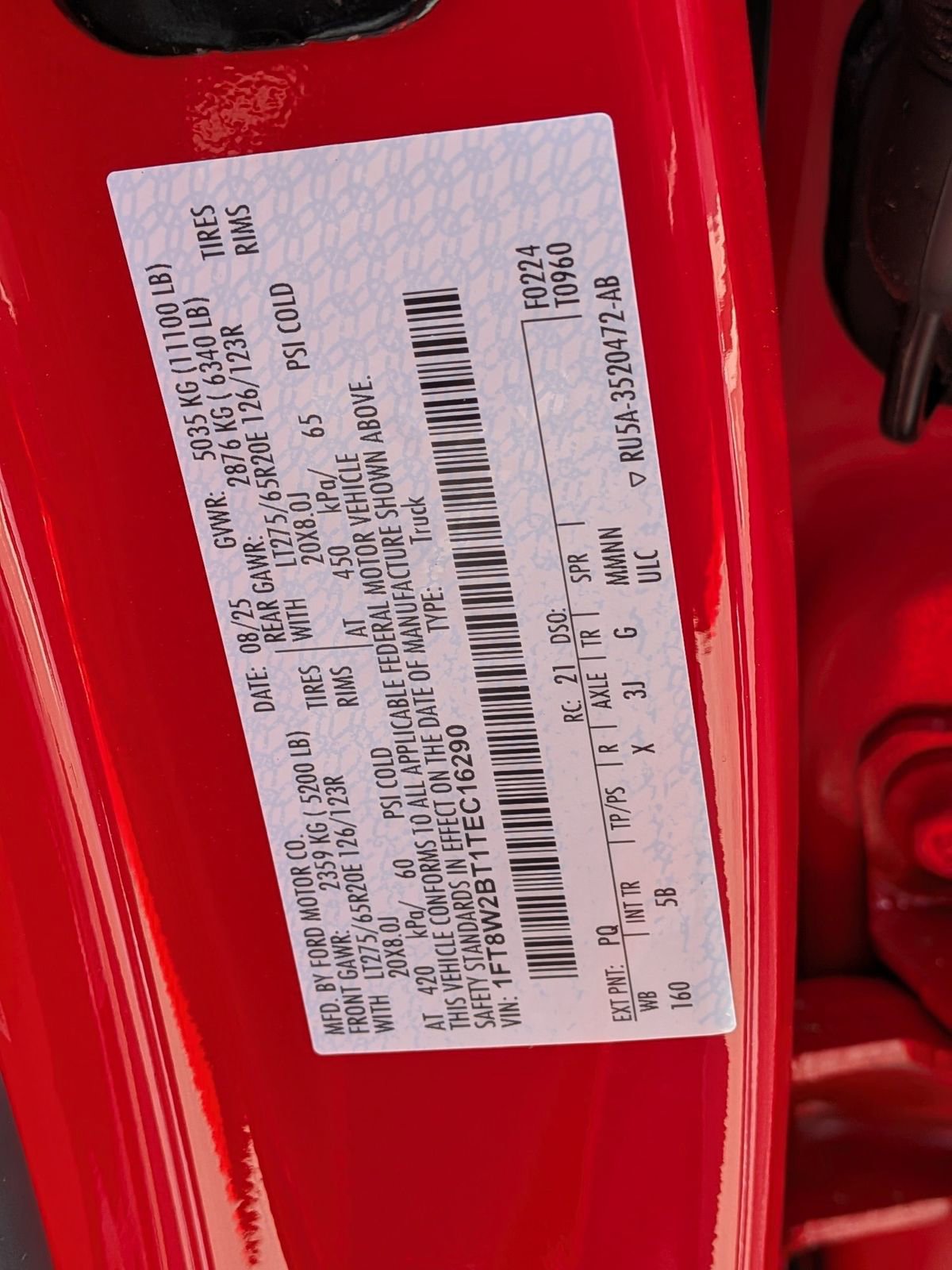 Certified 2026 Ford F250 Lariat w/ Black Appearance Package image 16