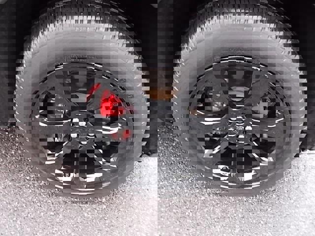 Certified 2022 Ford Explorer ST w/ Equipment Group 401A image 5