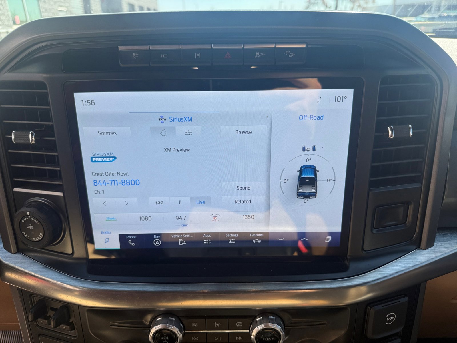 Certified 2021 Ford F150 Lariat w/ Equipment Group 502A High image 22