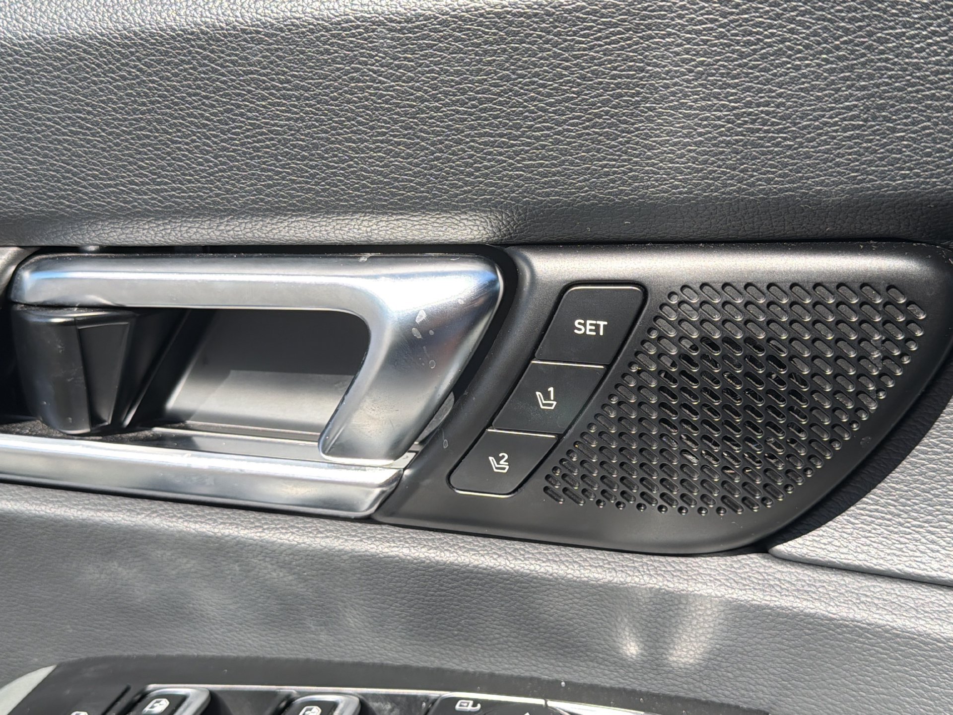 Used 2024 Kia Telluride SX Prestige X-Pro AWD/4WD image 21