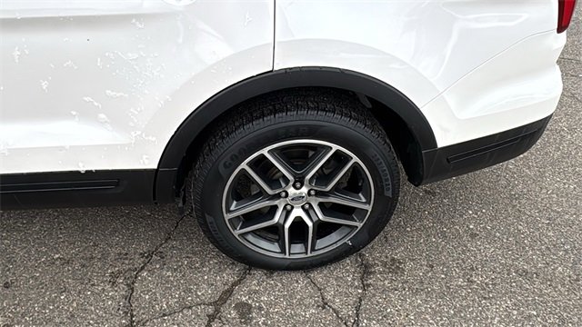 Certified 2019 Ford Explorer Sport w/ Equipment Group 401A image 29