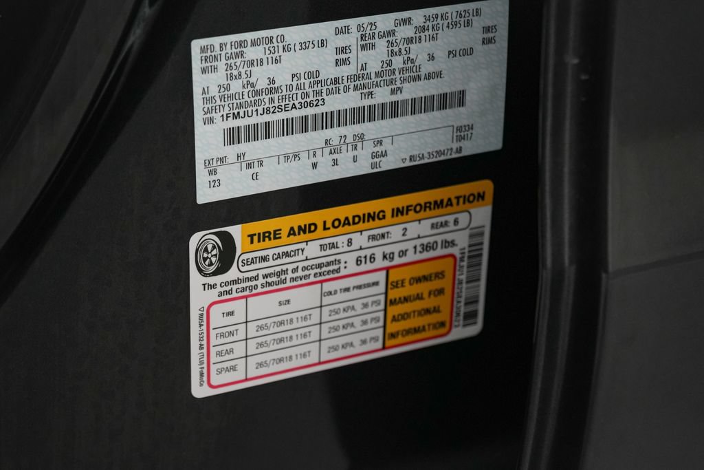 Certified 2025 Ford Expedition Active AWD/4WD image 30
