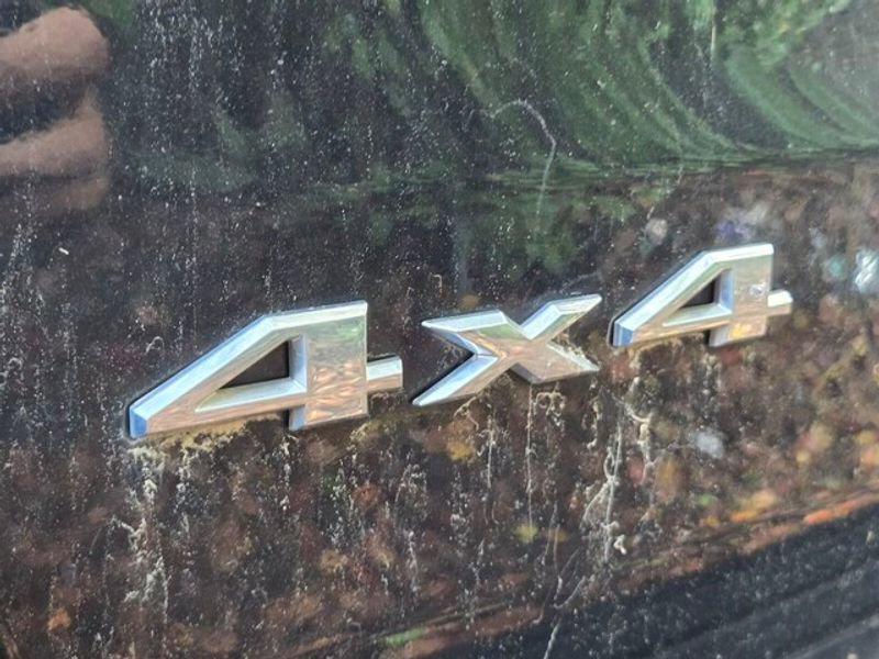 Used 2022 Jeep Grand Cherokee Laredo E w/ Security & Convenience Group image 9