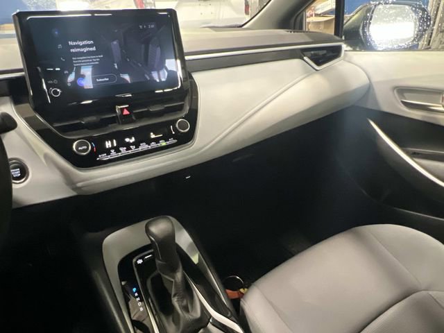 Used 2023 Toyota Corolla SE image 29