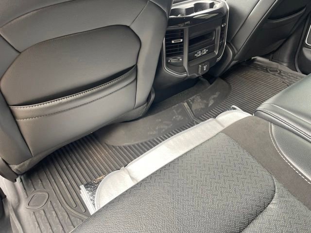 Used 2022 RAM 1500 Laramie AWD/4WD image 24