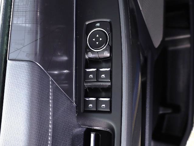 Certified 2022 Ford F150 XLT w/ Equipment Group 302A High image 18