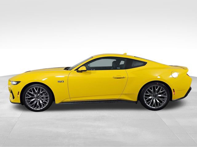 Certified 2024 Ford Mustang GT Premium RWD image 4