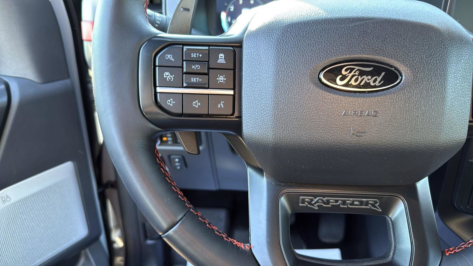 Certified 2025 Ford F150 Raptor image 17