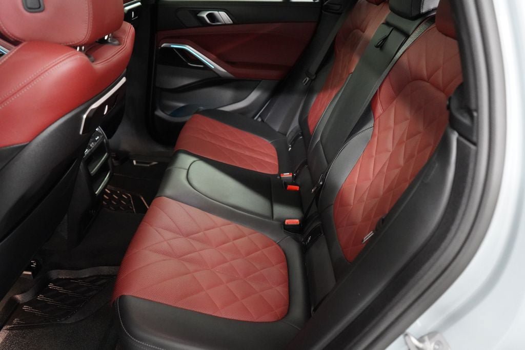 Used 2024 BMW X6 xDrive40i w/ Premium Package AWD/4WD image 29