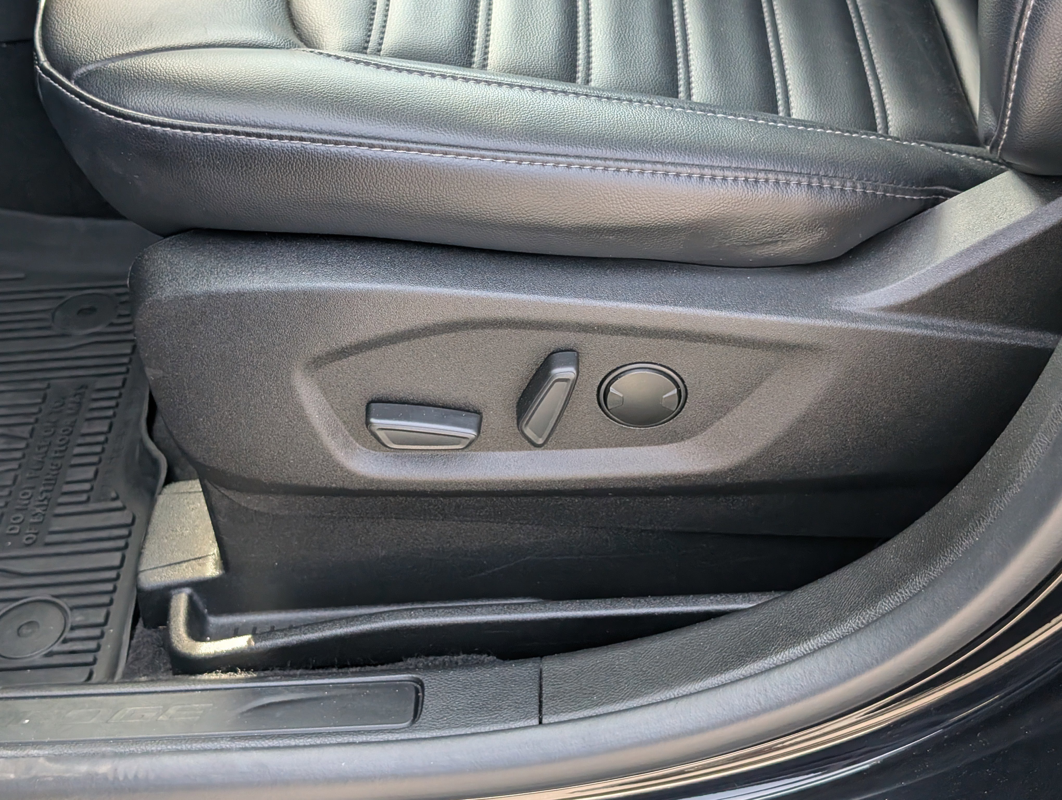 Certified 2023 Ford Edge SEL w/ Convenience Package image 23