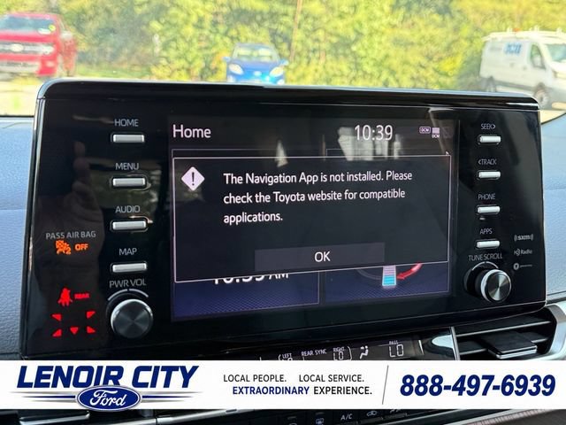 Used 2021 Toyota Sienna XLE FWD image 25