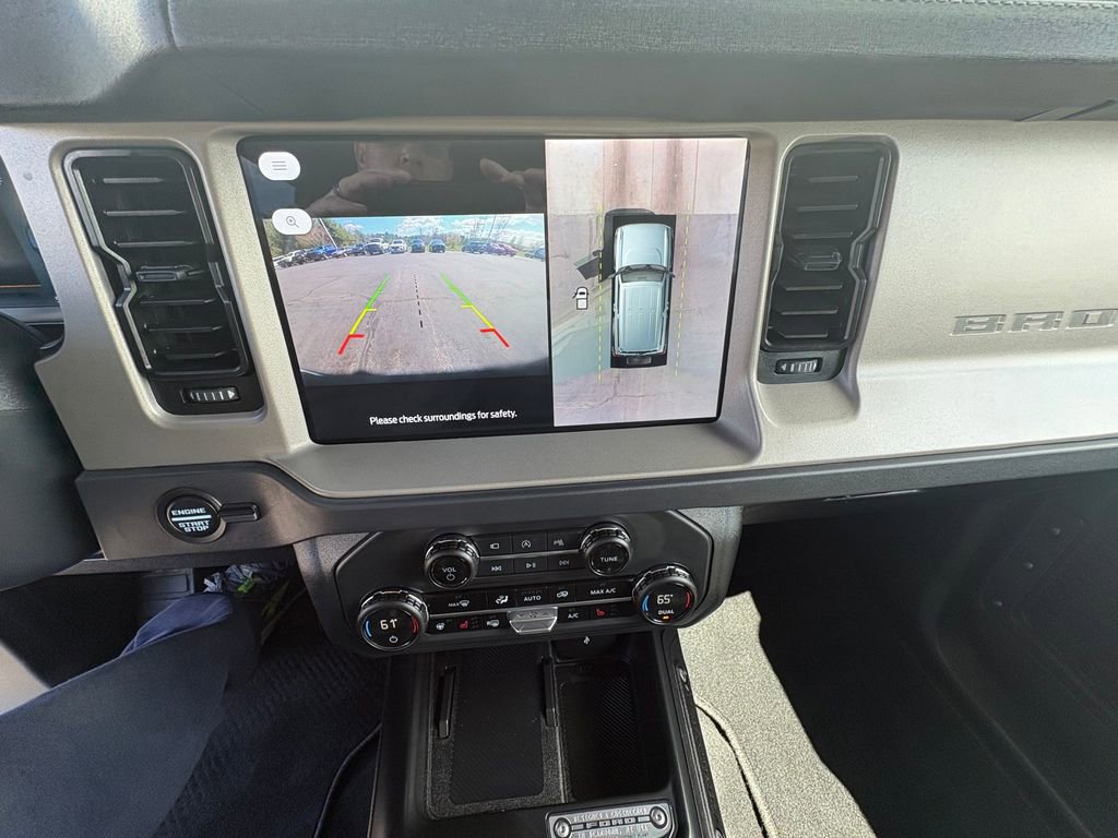 Certified 2025 Ford Bronco Outer Banks AWD/4WD image 14