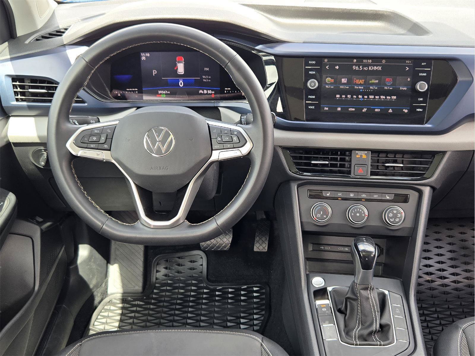 Used 2022 Volkswagen Taos SE FWD image 26