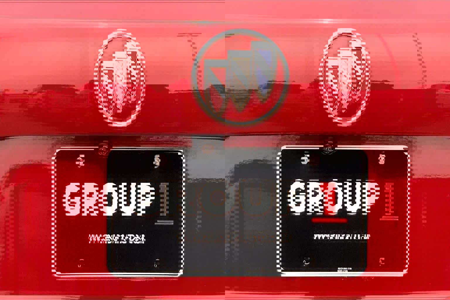 Used 2023 Buick Envision Essence image 11