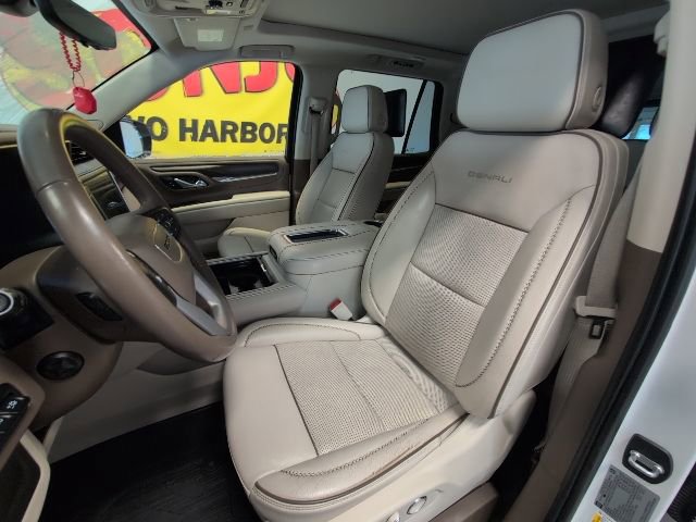 Used 2021 GMC Yukon Denali image 10