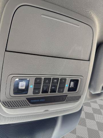 Certified 2023 Ford Explorer XLT w/ Equipment Group 202A AWD/4WD image 22