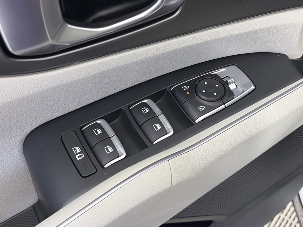 Used 2025 Kia Sorento EX image 25