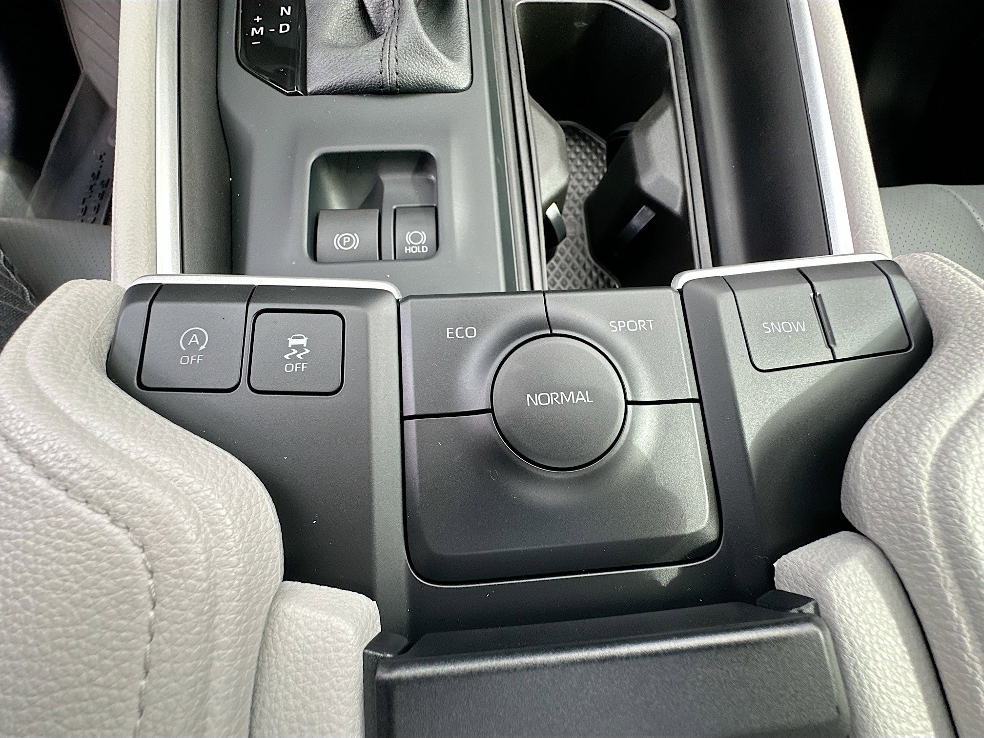 Used 2026 Toyota Grand Highlander FWD image 35