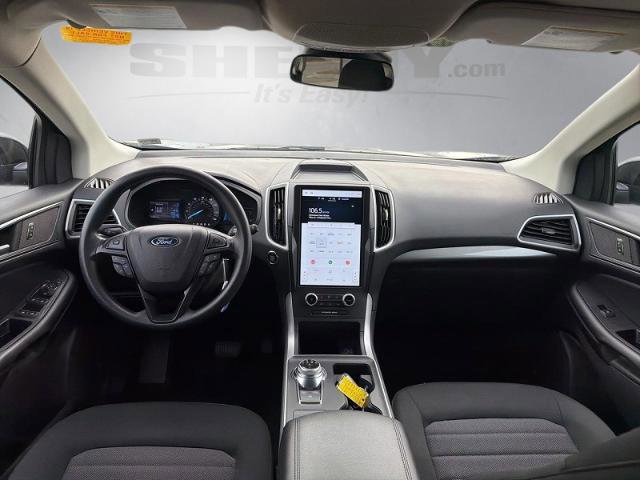 Certified 2022 Ford Edge SE w/ Black Appearance Package image 10