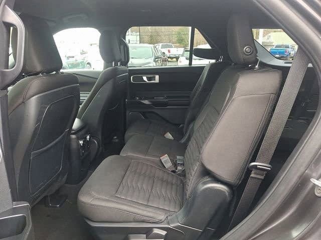 Certified 2020 Ford Explorer XLT w/ Comfort Package image 10