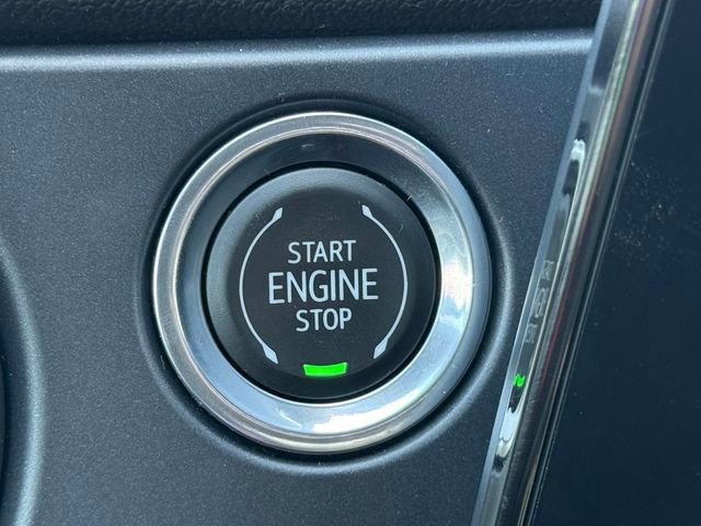 Used 2023 Chevrolet Blazer RS w/ Enhanced Convenience Package FWD image 16